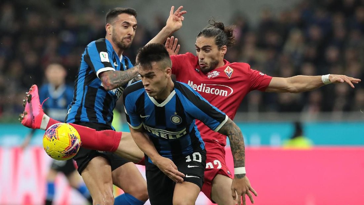 Inter Milan menang 2-1 atas Fiorentina untuk melaju ke semifinal Coppa Italia (Foto: Emilio Andreoli/Getty Images)
