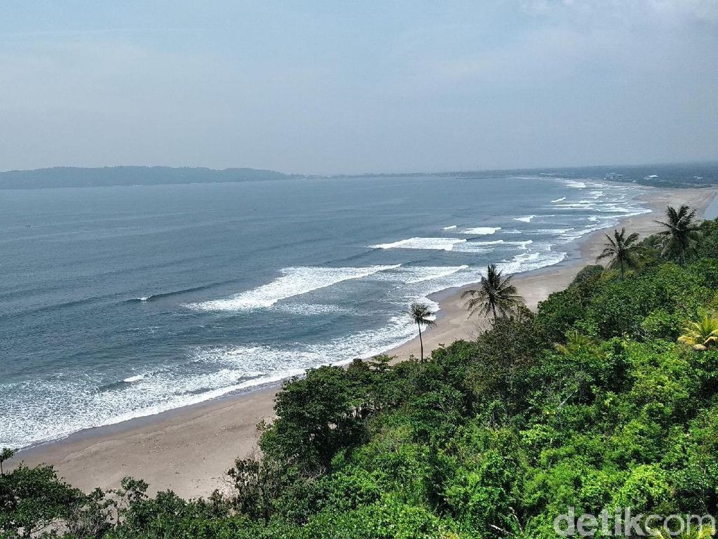 Tempat Foto-foto Asyik di Pangandaran Tempat Foto-foto Asyik di Pangandaran