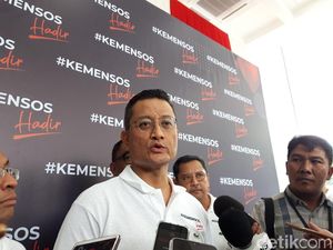 Kebut Draf, Mensos Harap RUU Perlindungan dan Bansos Bisa Segera Disahkan Kebut Draf, Mensos Harap RUU Perlindungan dan Bansos Bisa Segera Disahkan