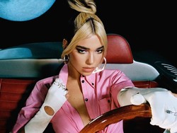 Kini Tajir Melintir, Dulu Dua Lipa Pernah Hidup Pas-pasan