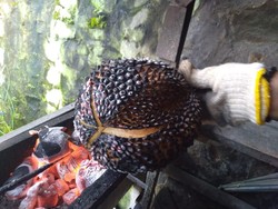 Maknyus! Durian Bakar Khas Jombang yang Creamy Wangi