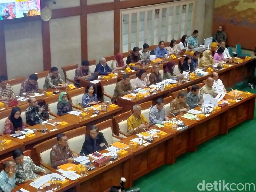 Mendag Minta DPR Restui Ratifikasi Perjanjian Dagang ASEAN-Jepang Mendag Minta DPR Restui Ratifikasi Perjanjian Dagang ASEAN-Jepang
