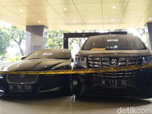 Penipu Princess Lolowah Diduga Beli Jaguar-Alphard dari Uang Nipu Penipu Princess Lolowah Diduga Beli Jaguar-Alphard dari Uang Nipu