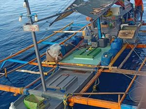 Illegal Fishing, Kapal Berbendera Filipina Diamankan di Laut Sulawesi