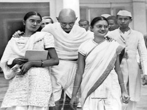 Kisah Diplomat Muda AS Beraksi Membekuk Pembunuh Mahatma Gandhi