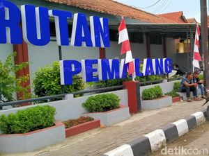 Kesaksian Warga yang Lihat Pria Bakar Al-Quran di Pemalang Kesaksian Warga yang Lihat Pria Bakar Al-Quran di Pemalang