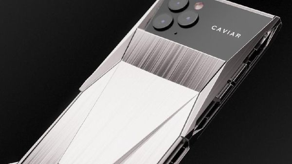 Wujud Cyberphone, iPhone 11 Pro yang Dikawinkan dengan Cybertruck