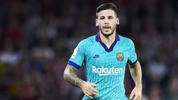 GRANADA, SPAIN - SEPTEMBER 21: Carles Perez of FC Barcelona reacts during the Liga match between Granada CF and FC Barcelona at Estadio Nuevo Los Carmenes on September 21, 2019 in Granada, Spain. (Photo by Aitor Alcalde/Getty Images)