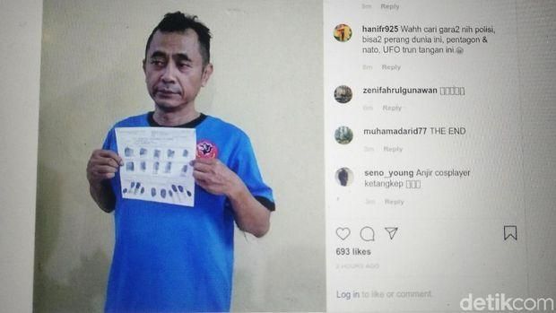 Biasa Tampil Gagah, Petinggi Sunda Empire Terlihat Lesu Pakai Baju Tahanan - InsertLive