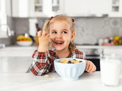 5 Nutrisi Penting untuk Anak yang Sering Dilupakan Orang Tua