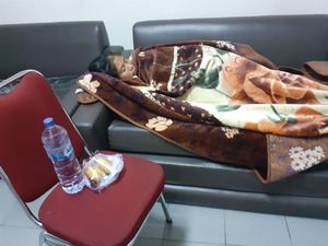 Kehabisan Uang untuk Pulang, TKI Hamil Nginap 2 Hari di Bandara Kualanamu