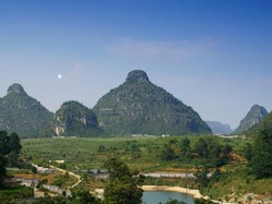 Gunung Lancip di China, Bentuknya Mirip Payudara