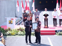 Underpass Terpanjang RI di Kulon Progo Raih Rekor MURI
