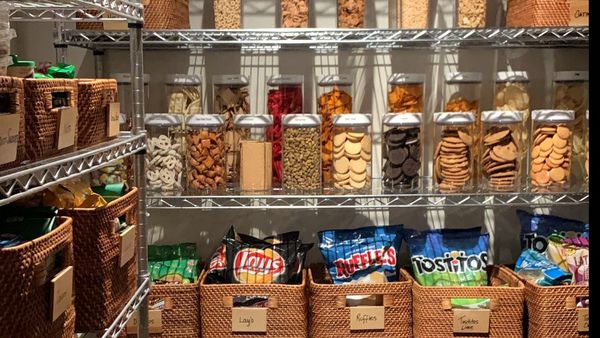 Lihat Nih 10 Dapur Seleb Hollywood yang Cantik dan Rapi