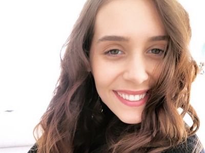 Gayanya Beda dari Kebanyakan WAGs, Ini Ana Istri Pemain Manchester United