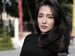 Manda Cello Ogah Nikah Sebelum Kaya