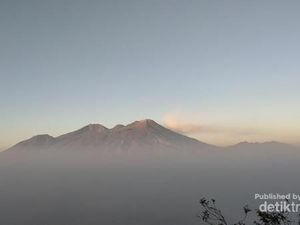 7 Gunung yang Dikenal Paling Angker di Jawa Timur