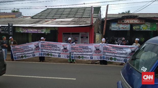 Demo Tolak Ahmadiyah di Sawangan, Jemaat Tak Mau Melawan