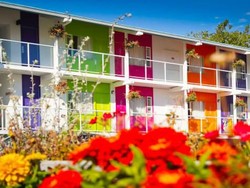 Kontroversi! Hotel Ini Tawarkan Promo untuk Bikin Anak