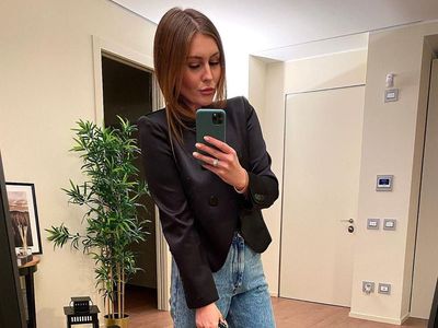 Ini Paulina, Istri Eks Pemain Bola AC Milan Piatek yang Hobi Selfie