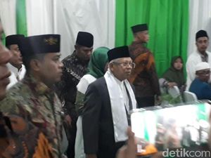 Maruf Amin Hadiri Peringatan Harlah NU Ke-94 di PBNU