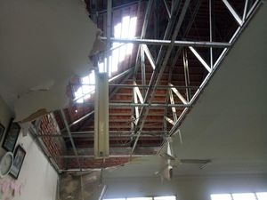 Diterjang Puting Beliung, 2 Ruangan SD di Bali Rusak Parah