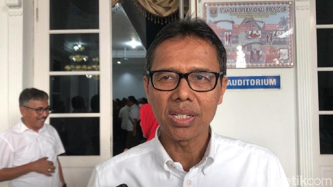 Gubernur Sumbar Ungkap 4 Daerah yang Siap Buka Sekolah Tatap Muka 13 Juli Gubernur Sumbar Ungkap 4 Daerah yang Siap Buka Sekolah Tatap Muka 13 Juli