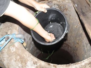 Geger! Muncul Air Panas dari Sumur Warga di Cimahi