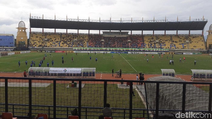 stadion si jalak harupat pssi piala dunia u-20 2021