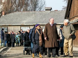 Kebencian yang Disebarkan Nazi Hingga Sekarang Masih Ada