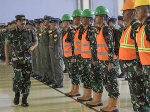 Panglima TNI Lepas Satgas Garuda ke Australia Panglima TNI Lepas Satgas Garuda ke Australia