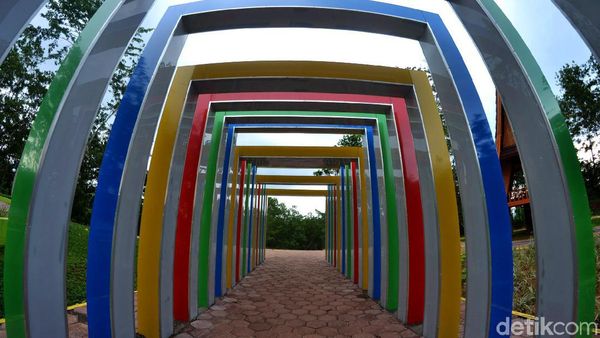 Melihat Taman Situ Leutik yang Instagramable di Banjar