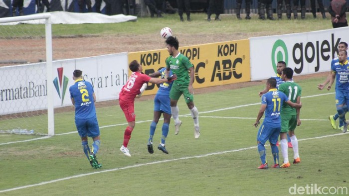 persib bandung melaka united