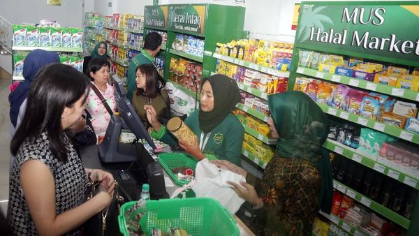 Berdayakan Ekonomi Umat Lewat UMKM