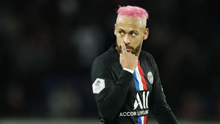 Neymar PSGs Neymar reacts during the French League One soccer match between Paris-Saint-Germain and Montpellier at the Parc des Princes stadium in Paris, Saturday Feb. 1, 2020. (AP Photo/Christophe Ena)