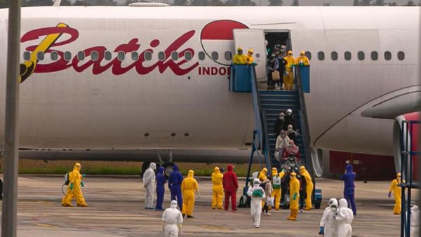250 WNI yang Dievakuasi dari Wuhan Tiba di Batam