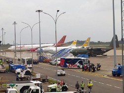 WNI dari Wuhan Tiba di Bandara Hang Nadim Batam