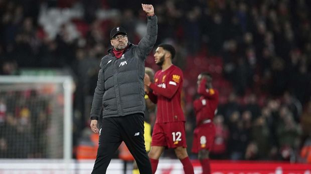 Liverpool vs Southampton Liverpool's manager Jurgen Klopp greets supporters after the English Premier League soccer match between Liverpool and Southampton at Anfield Stadium, Liverpool, England, Saturday, February 1, 2020. (AP Photo/Jon Super)