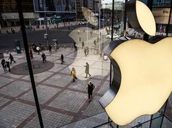 Ukraina Minta Apple Blokir App Store di Rusia