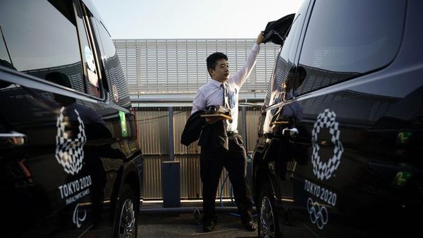 Foto: Rapi Banget Supir Taksi Jepang