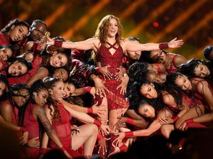 Curi Perhatian di Super Bowl, Shakira Melesat di Chart AS