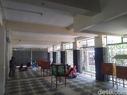 Jelang Pemakaman Gus Sholah, Akses Peziarah Makam Gus Dur Dibatasi