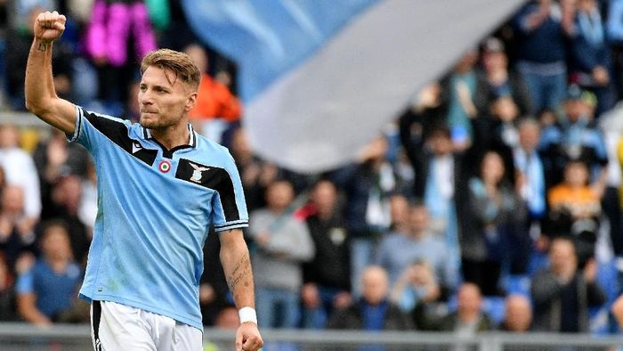 Ciro Immobile ROME, ITALY - FEBRUARY 02: Ciro Immobile of SS Lazio celebrates a third goal during the Serie A match between SS Lazio and SPAL at Stadio Olimpico on February 02, 2020 in Rome, Italy. (Photo by Marco Rosi/Getty Images)