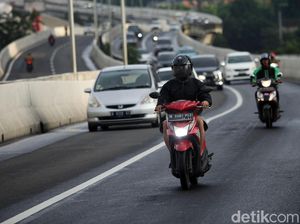 Jl Yos Sudarso Ditutup Akibat Banjir, Motor Boleh Masuk Tol