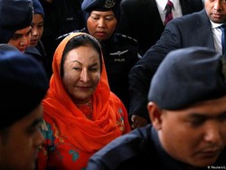 Istri Najib Razak Mangkir dari Sidang Korupsi