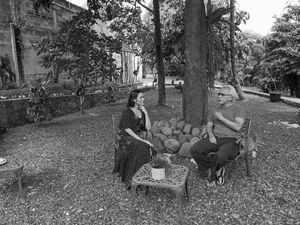 Sebelum Tampil di GBK, Raisa Berguru pada Iwan Fals