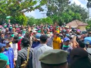 Luhut Singgung Pilkada soal Demo di Natuna, Wabup: Nggak Ada yang Gerakin Luhut Singgung Pilkada soal Demo di Natuna, Wabup: Nggak Ada yang Gerakin