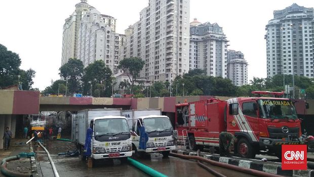 2 Hari Terendam, Underpass Kemayoran Kering Malam Ini