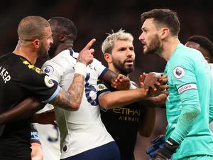 Link Live Streaming Mola TV: Tottenham Hotspur Vs Manchester City