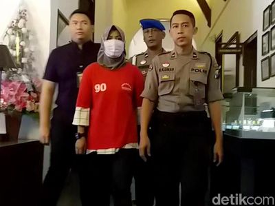 Ini Tampang Zikria Netizen Penghina Risma